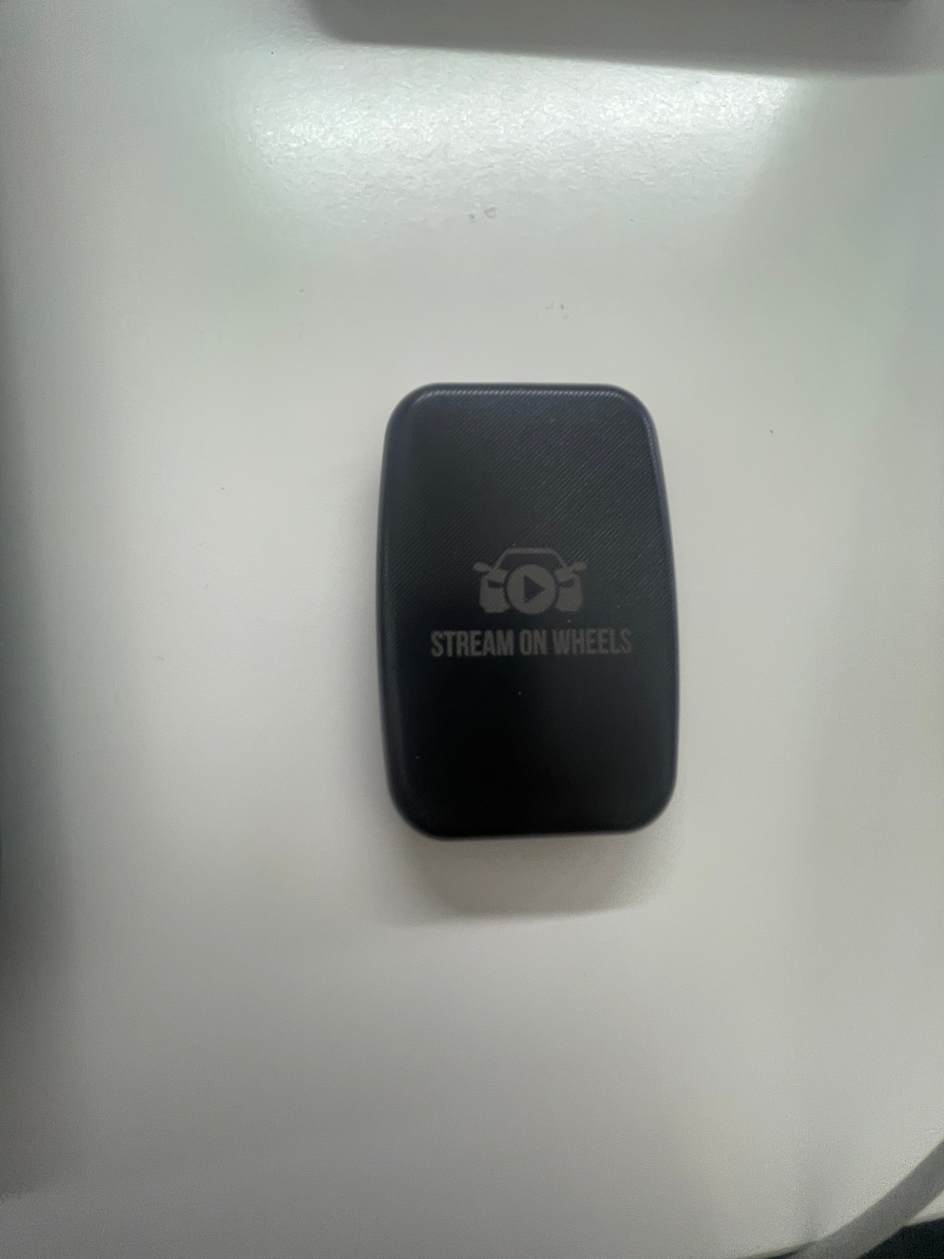 Stream On Wheels Carbox